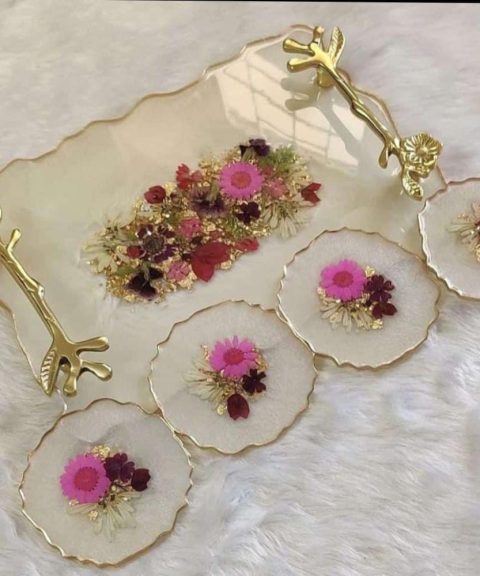 Resin Tea Coaster Set with Real Flowers