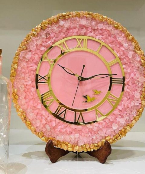 Resin Clock with Pink Rose Gold Shade